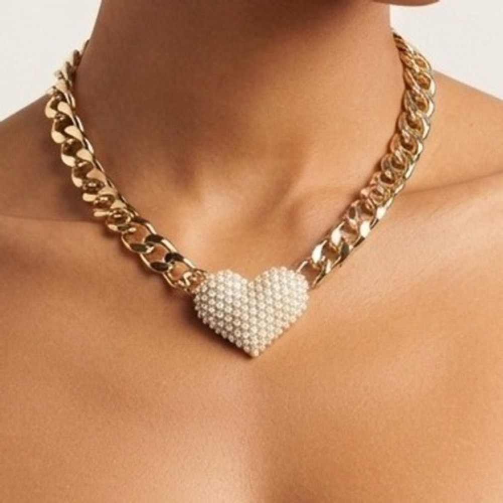 Pearl Heart Pendant Necklace Womens OS‎ Gold Chunky Cuban Link Chain Choker